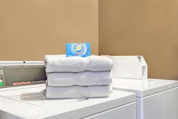 Travelodge by Wyndham Las Vegas Center Strip